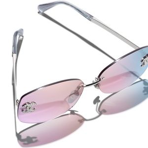 OVAL SUNGLASSES - CHANEL NEW 2023 - Coco Neige Sunglasses: Crystal CC Rimless